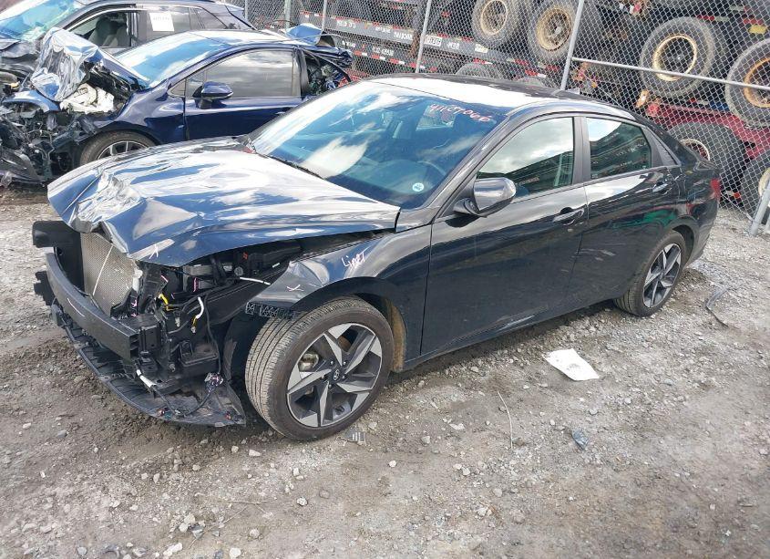 Photo 2 of 2023 Hyundai Elantra SEL (VIN 5NPLS4AG0PH118525)