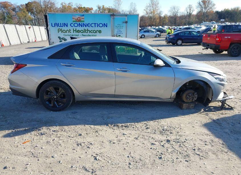 Photo 13 of 2021 Hyundai Elantra SEL (VIN 5NPLS4AG1MH020289)