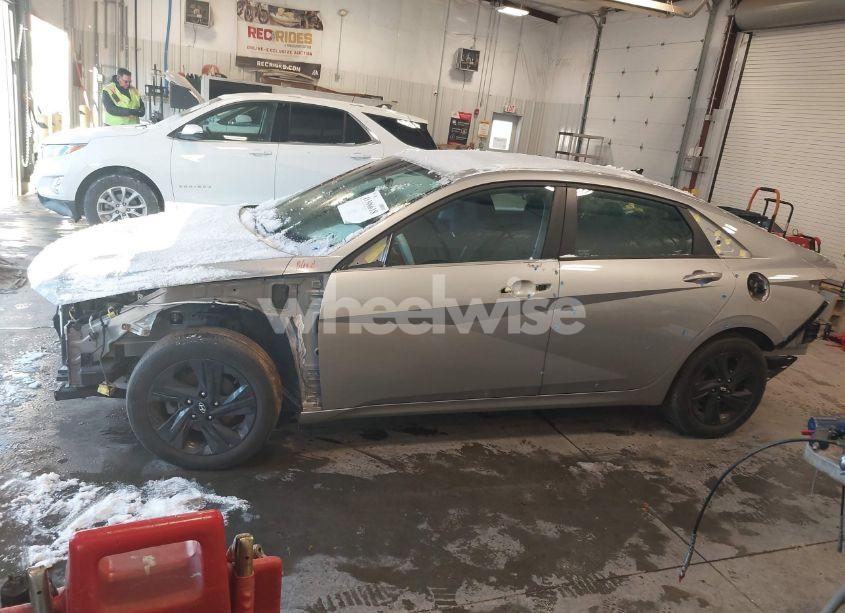 Photo 14 of 2021 Hyundai Elantra SEL (VIN 5NPLS4AG2MH005994)