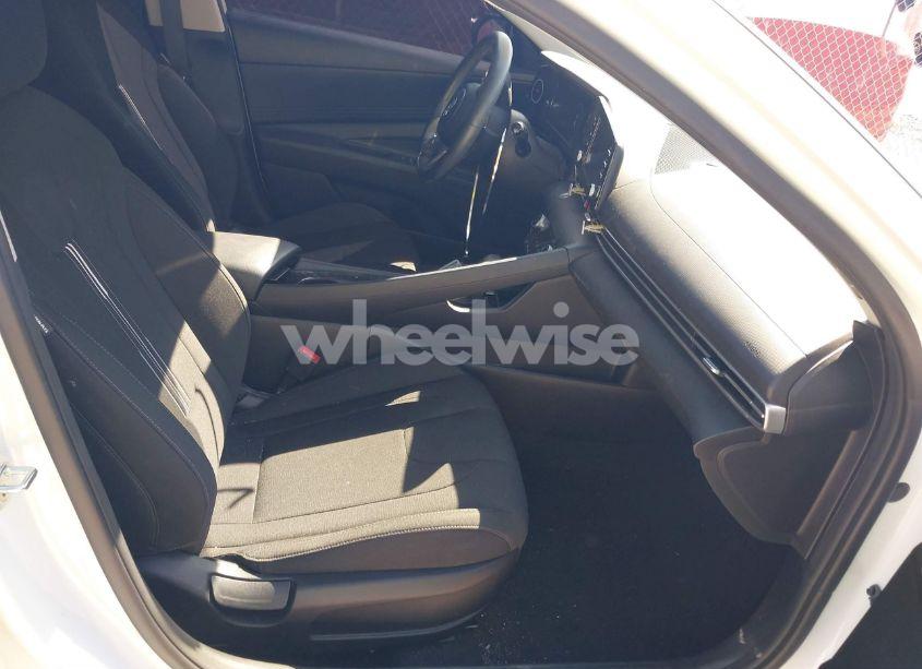 Photo 5 of 2021 Hyundai Elantra SEL (VIN 5NPLS4AG2MH038347)