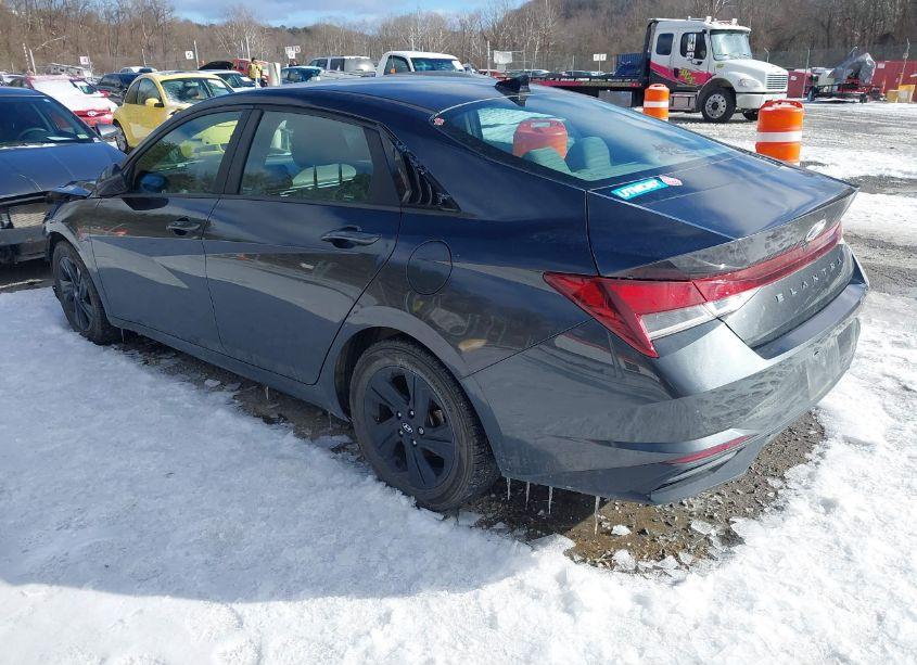 Photo 3 of 2021 Hyundai Elantra SEL (VIN 5NPLS4AG2MH051261)