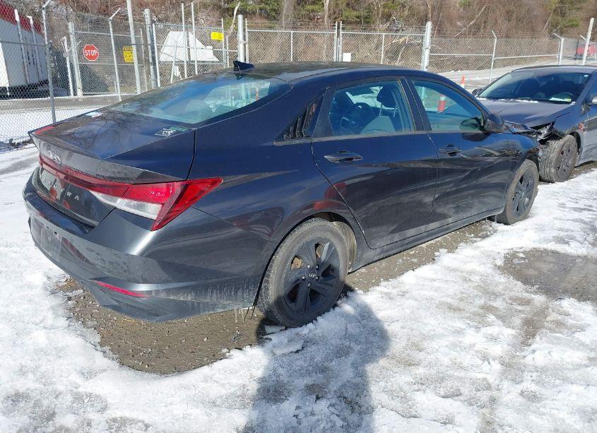 Photo 4 of 2021 Hyundai Elantra SEL (VIN 5NPLS4AG2MH051261)