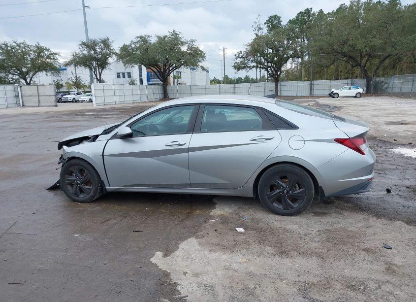 Photo 14 of 2021 Hyundai Elantra SEL (VIN 5NPLS4AG2MH051972)