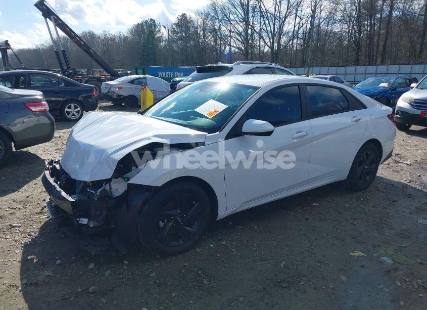Photo 2 of 2021 Hyundai Elantra SEL (VIN 5NPLS4AG3MH025137)