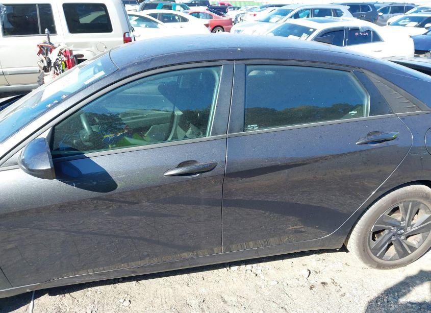 Photo 14 of 2022 Hyundai Elantra SEL (VIN 5NPLS4AG3NH086926)