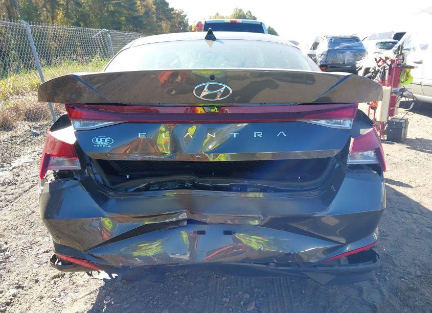 Photo 16 of 2022 Hyundai Elantra SEL (VIN 5NPLS4AG3NH086926)