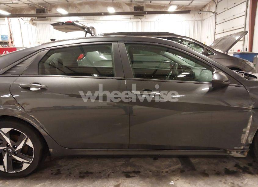 Photo 13 of 2023 Hyundai Elantra SEL (VIN 5NPLS4AG3PH118177)