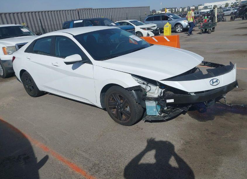 2021 Hyundai Elantra SEL (VIN 5NPLS4AG4MH042299) main photo