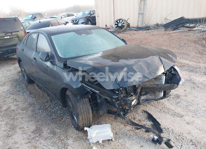 2022 Hyundai Elantra SEL (VIN 5NPLS4AG4NH071528) main photo