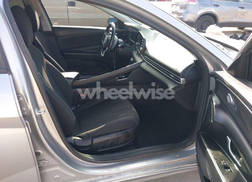 Photo 5 of 2021 Hyundai Elantra SEL (VIN 5NPLS4AG5MH044224)