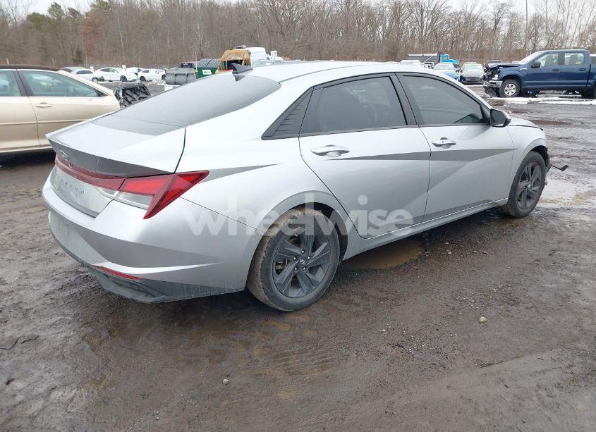 Photo 4 of 2021 Hyundai Elantra SEL (VIN 5NPLS4AG5MH049018)