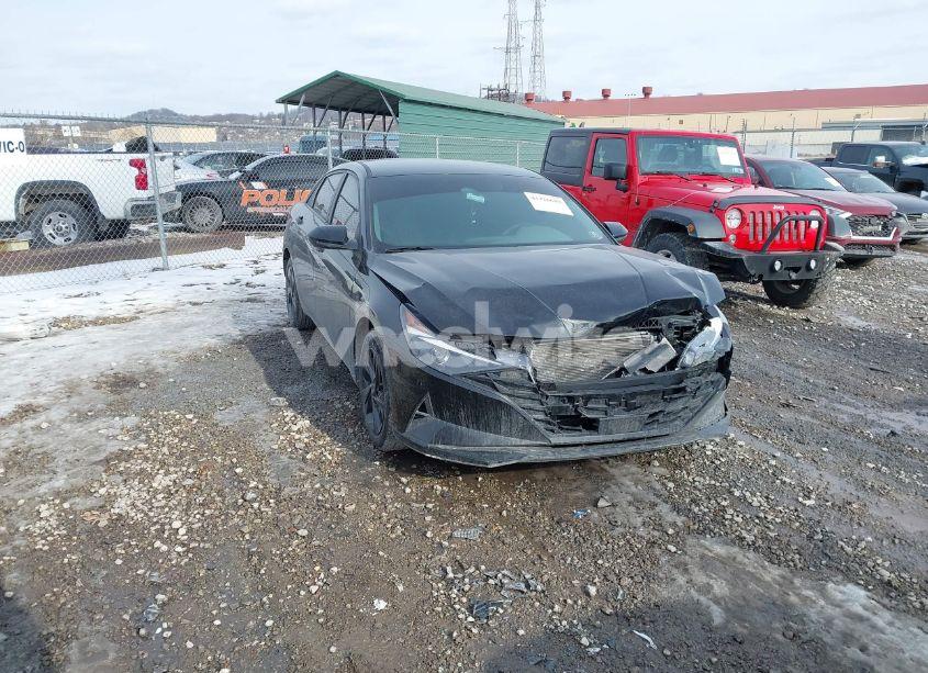 2021 Hyundai Elantra SEL (VIN 5NPLS4AG5MH051125) main photo