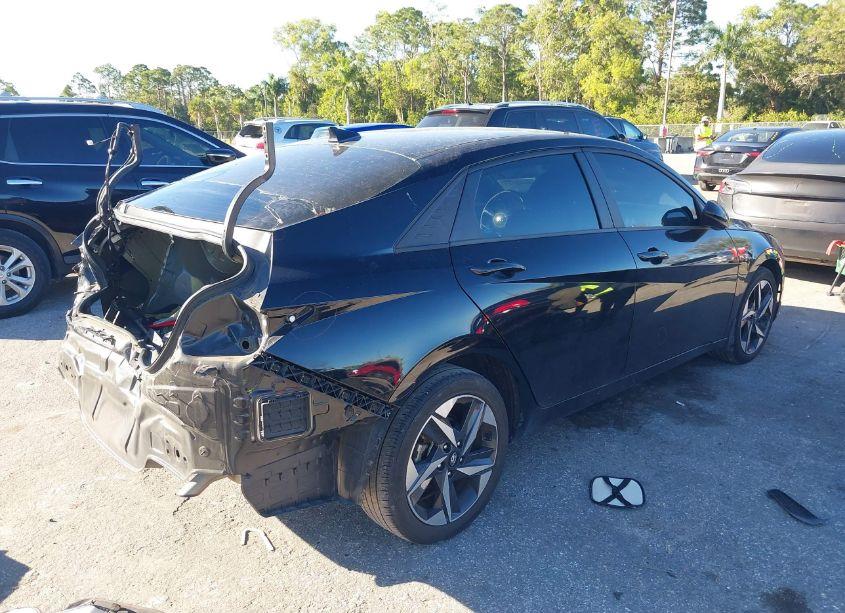 Photo 4 of 2023 Hyundai Elantra SEL (VIN 5NPLS4AG5PH111036)