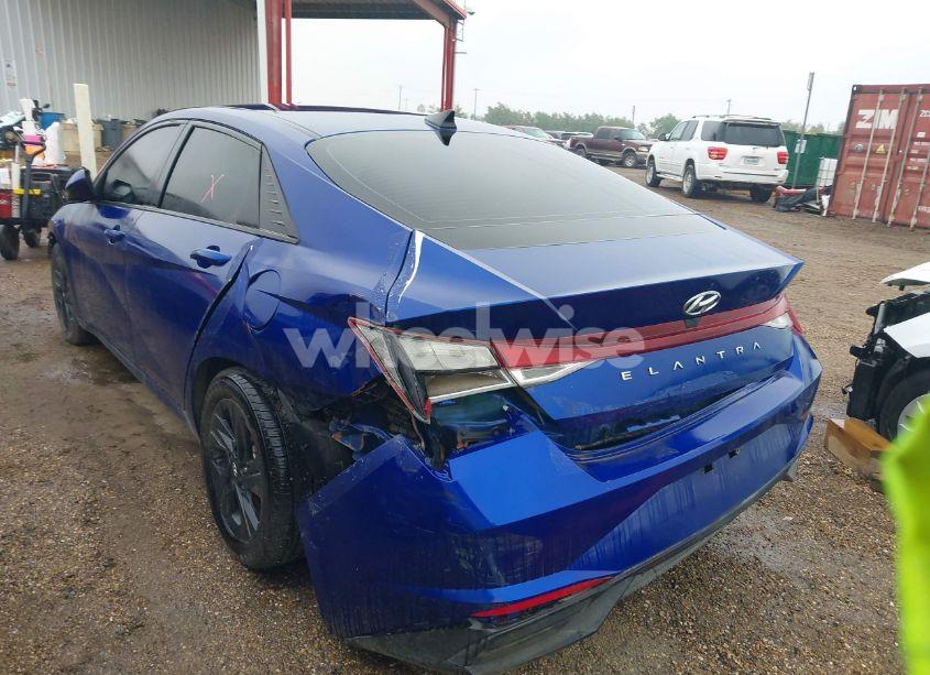 Photo 3 of 2021 Hyundai Elantra SEL (VIN 5NPLS4AG6MH025858)