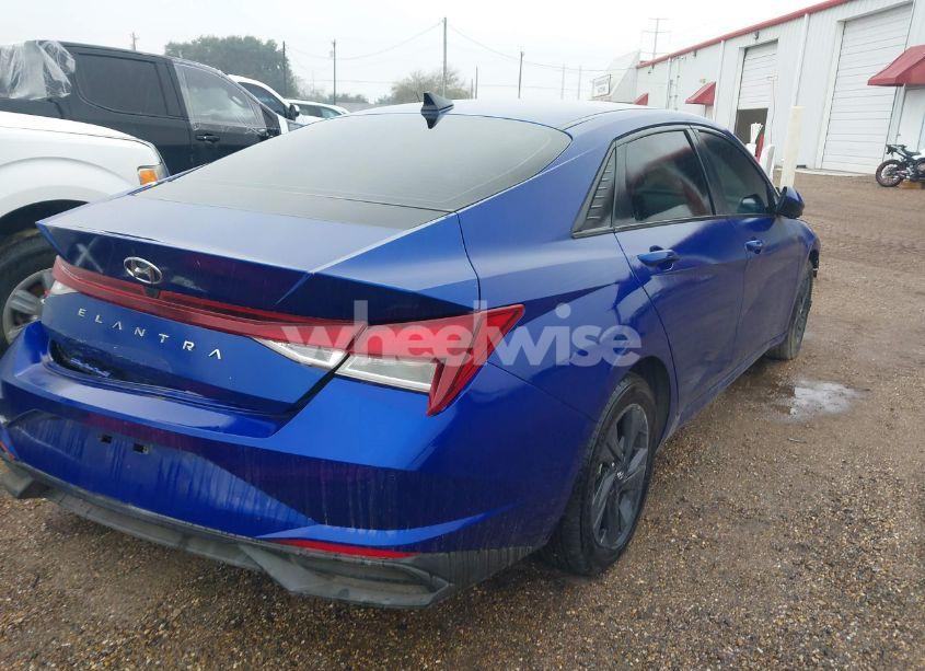 Photo 4 of 2021 Hyundai Elantra SEL (VIN 5NPLS4AG6MH025858)