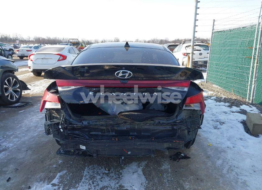 Photo 16 of 2022 Hyundai Elantra SEL (VIN 5NPLS4AG6NH070994)