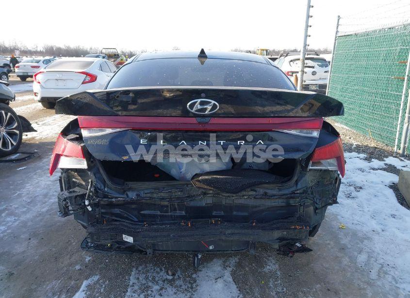 Photo 6 of 2022 Hyundai Elantra SEL (VIN 5NPLS4AG6NH070994)