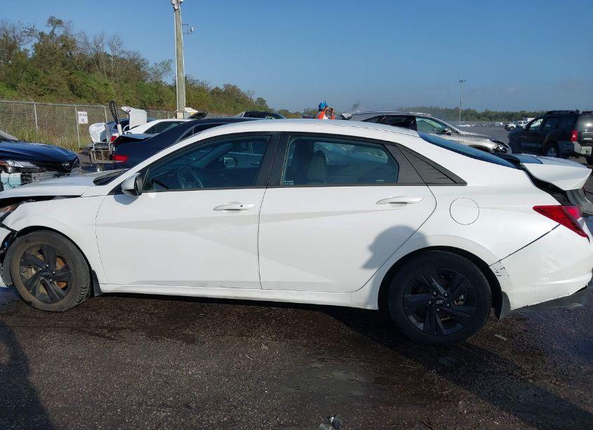 Photo 14 of 2022 Hyundai Elantra SEL (VIN 5NPLS4AG6NH079940)