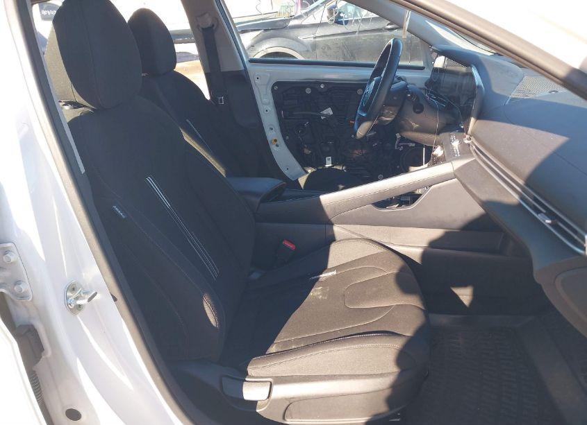 Photo 5 of 2023 Hyundai Elantra SEL (VIN 5NPLS4AG6PH091055)