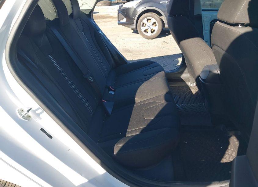 Photo 8 of 2023 Hyundai Elantra SEL (VIN 5NPLS4AG6PH091055)