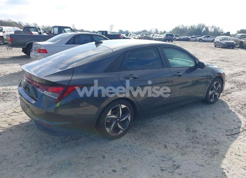 Photo 4 of 2023 Hyundai Elantra SEL (VIN 5NPLS4AG6PH105729)