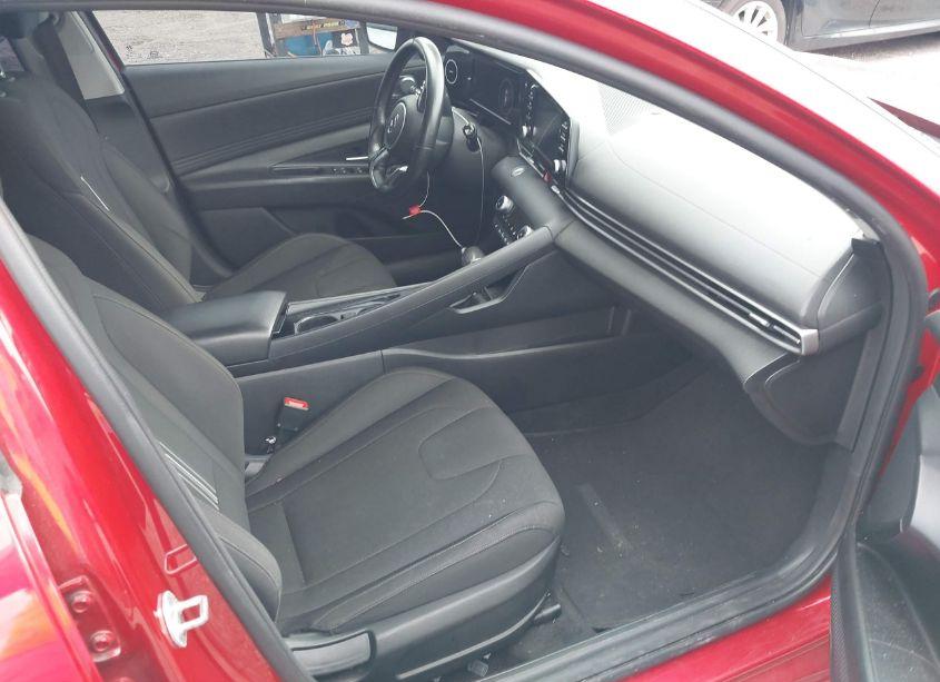 Photo 5 of 2021 Hyundai Elantra SEL (VIN 5NPLS4AG7MH017218)