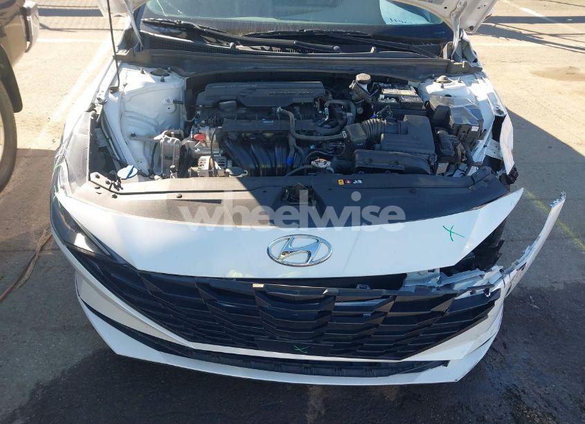 Photo 10 of 2022 Hyundai Elantra SEL (VIN 5NPLS4AG7NH061804)
