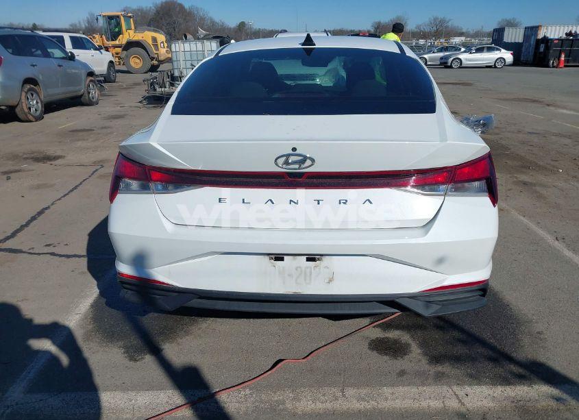 Photo 16 of 2022 Hyundai Elantra SEL (VIN 5NPLS4AG7NH061804)