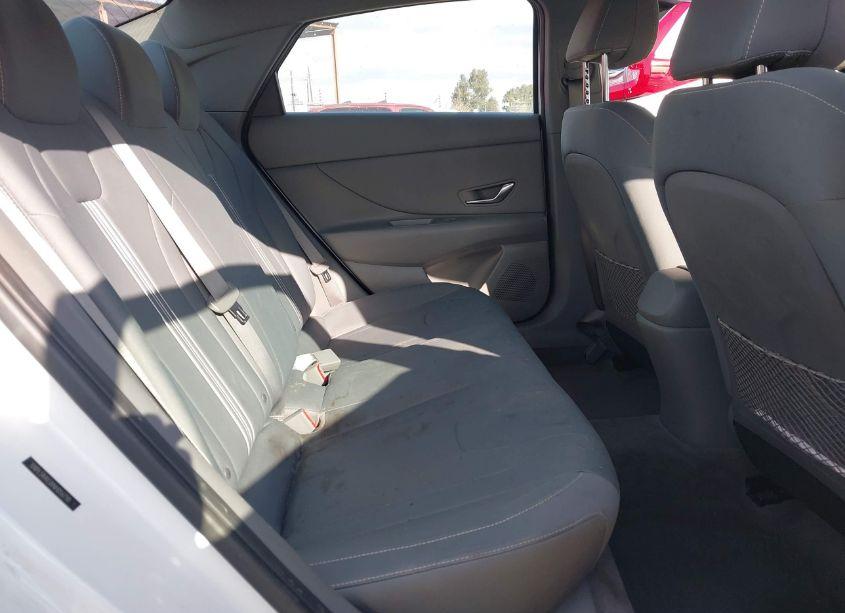 Photo 8 of 2022 Hyundai Elantra SEL (VIN 5NPLS4AG8NH056790)