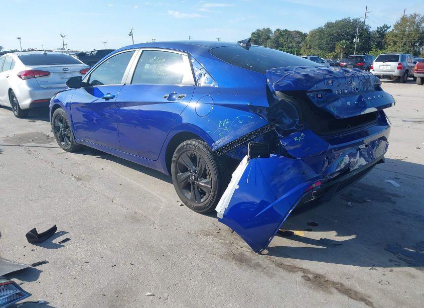 Photo 3 of 2022 Hyundai Elantra SEL (VIN 5NPLS4AG8NH061018)