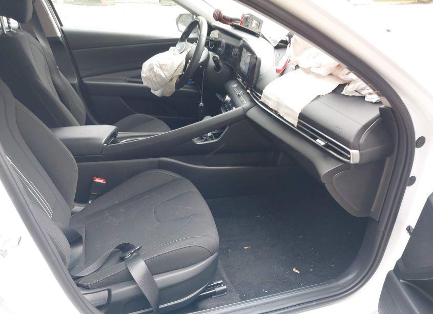 Photo 5 of 2023 Hyundai Elantra SEL (VIN 5NPLS4AG8PH097293)