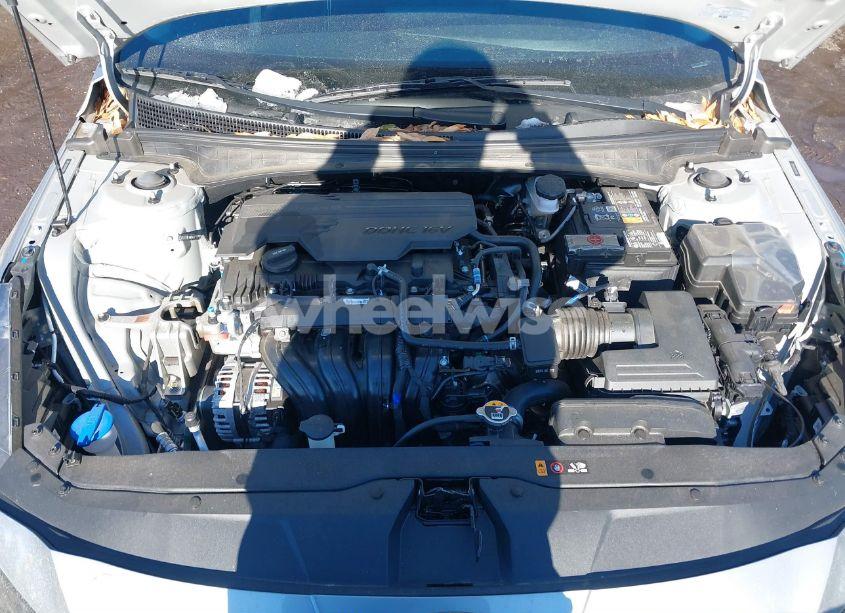 Photo 10 of 2023 Hyundai Elantra SEL (VIN 5NPLS4AG8PH116103)