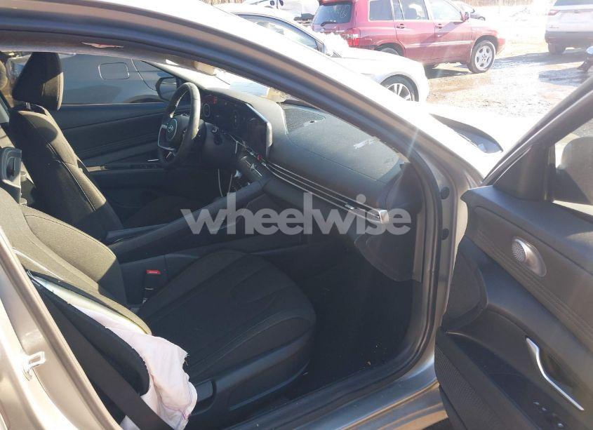 Photo 5 of 2023 Hyundai Elantra SEL (VIN 5NPLS4AG8PH116103)