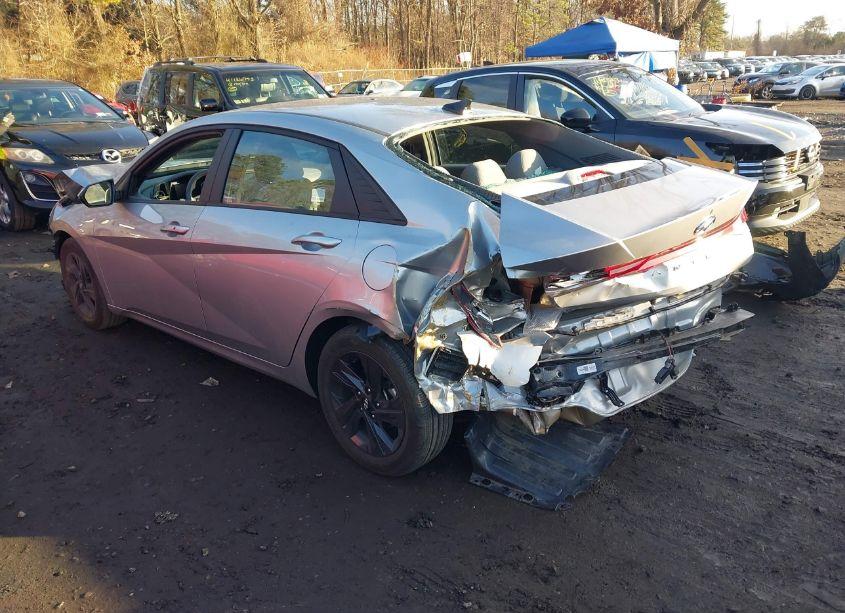 Photo 3 of 2021 Hyundai Elantra SEL (VIN 5NPLS4AG9MH006219)