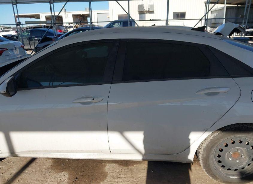 Photo 14 of 2021 Hyundai Elantra SEL (VIN 5NPLS4AGXMH030920)