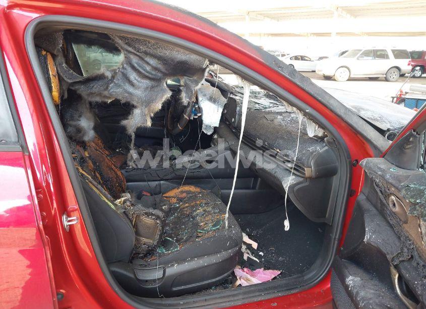 Photo 5 of 2021 Hyundai Elantra SEL (VIN 5NPLS4AGXMH041772)