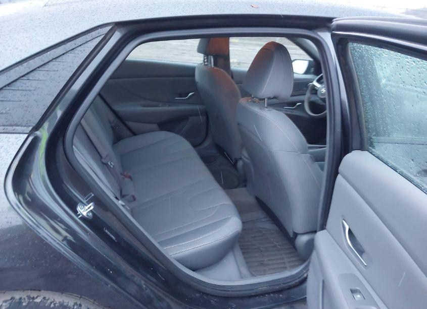 Photo 8 of 2023 Hyundai Elantra SEL (VIN 5NPLS4AGXPH098672)