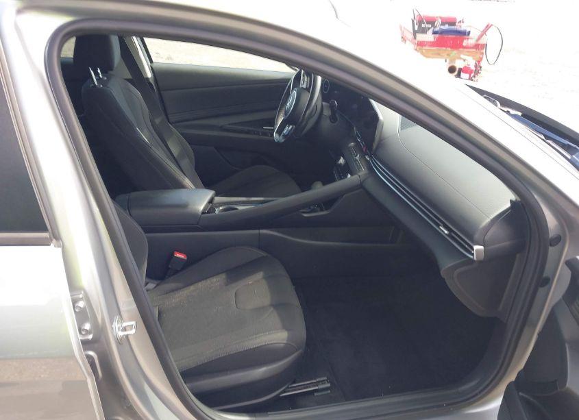 Photo 5 of 2023 Hyundai Elantra SEL (VIN 5NPLS4AGXPH101084)