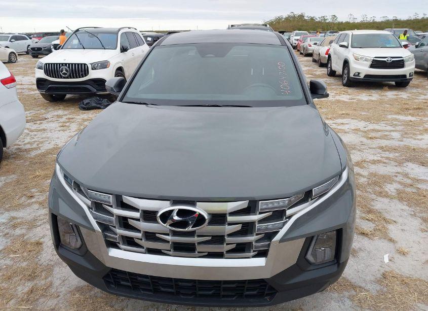 Photo 6 of 2024 Hyundai Santa CRUZ SE (VIN 5NTJA4DE5RH115810)