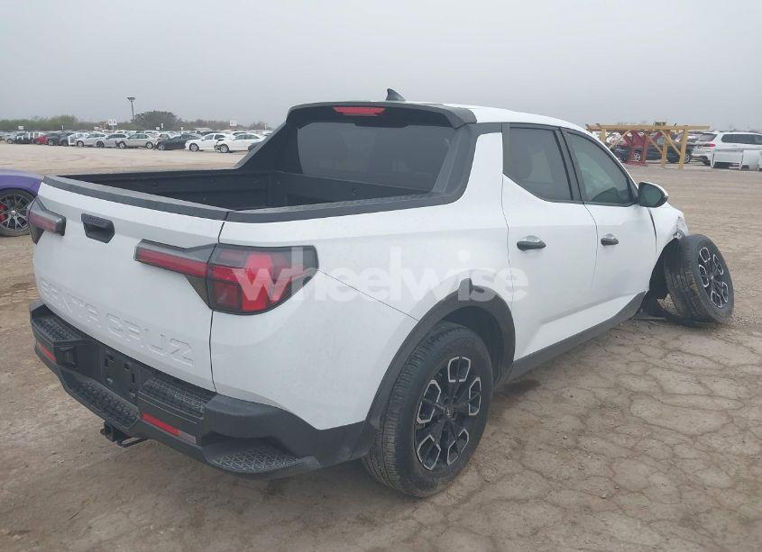 Photo 4 of 2022 Hyundai Santa CRUZ SEL (VIN 5NTJB4AE1NH012184)