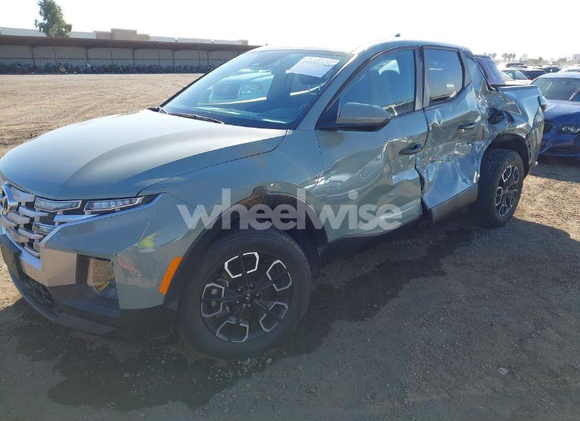 Photo 2 of 2024 Hyundai Santa CRUZ SEL (VIN 5NTJB4AE8RH094601)