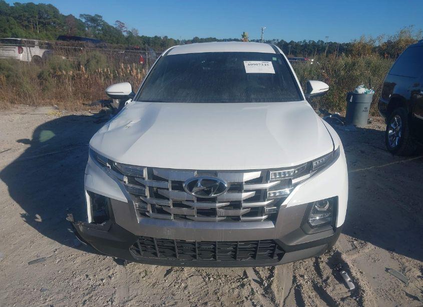 Photo 12 of 2022 Hyundai Santa CRUZ SEL (VIN 5NTJBDAE1NH014811)