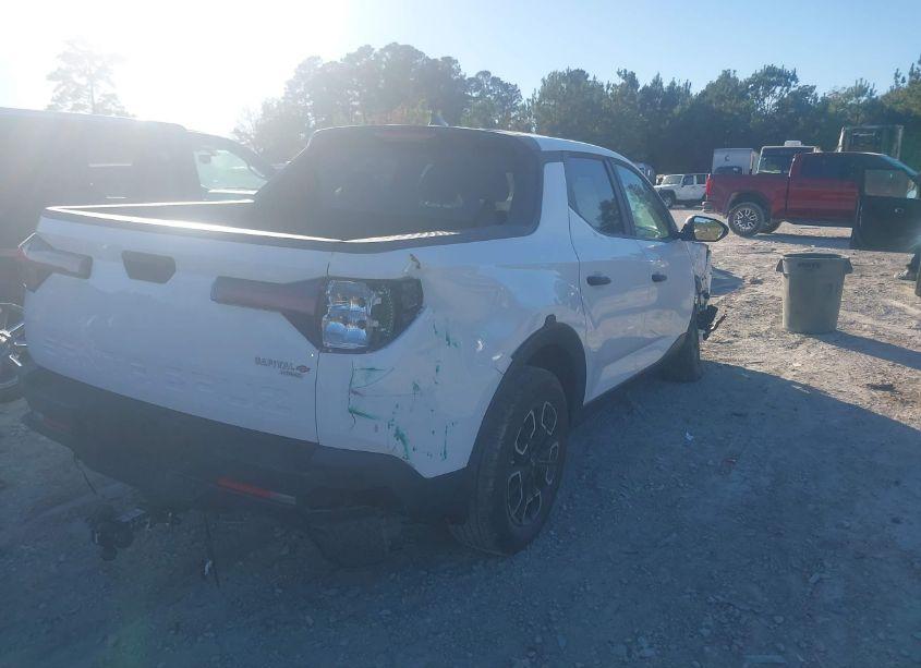 Photo 4 of 2022 Hyundai Santa CRUZ SEL (VIN 5NTJBDAE1NH014811)