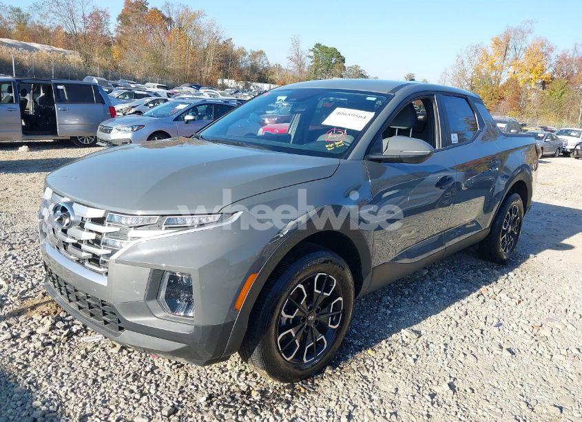 Photo 2 of 2024 Hyundai Santa CRUZ SEL (VIN 5NTJBDAE8RH082433)