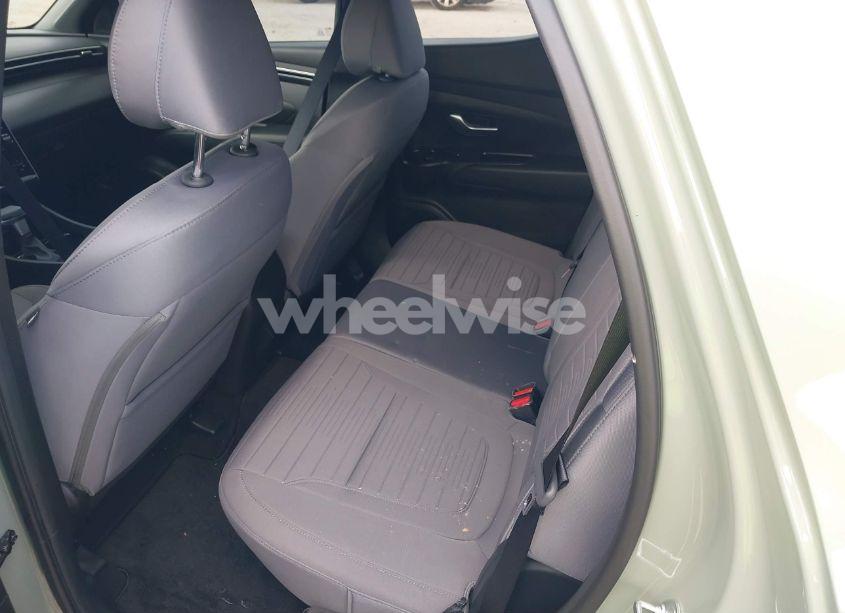 Photo 8 of 2024 Hyundai Santa CRUZ SEL (VIN 5NTJBDAE8RH101255)