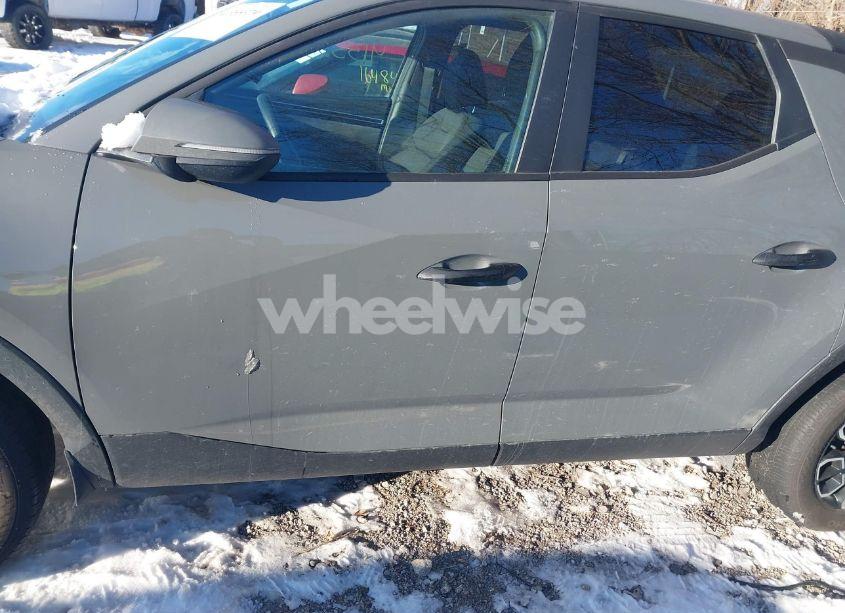 Photo 14 of 2023 Hyundai Santa CRUZ SEL (VIN 5NTJBDAE9PH064245)