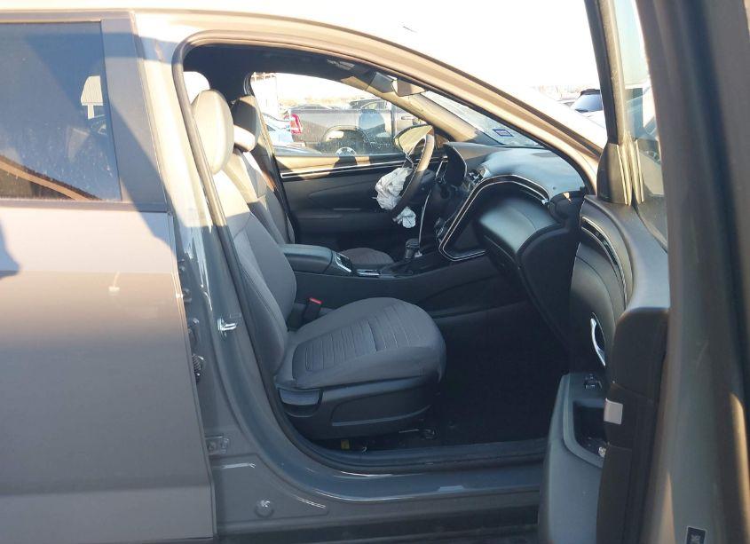 Photo 5 of 2023 Hyundai Santa CRUZ SEL (VIN 5NTJBDAE9PH072779)