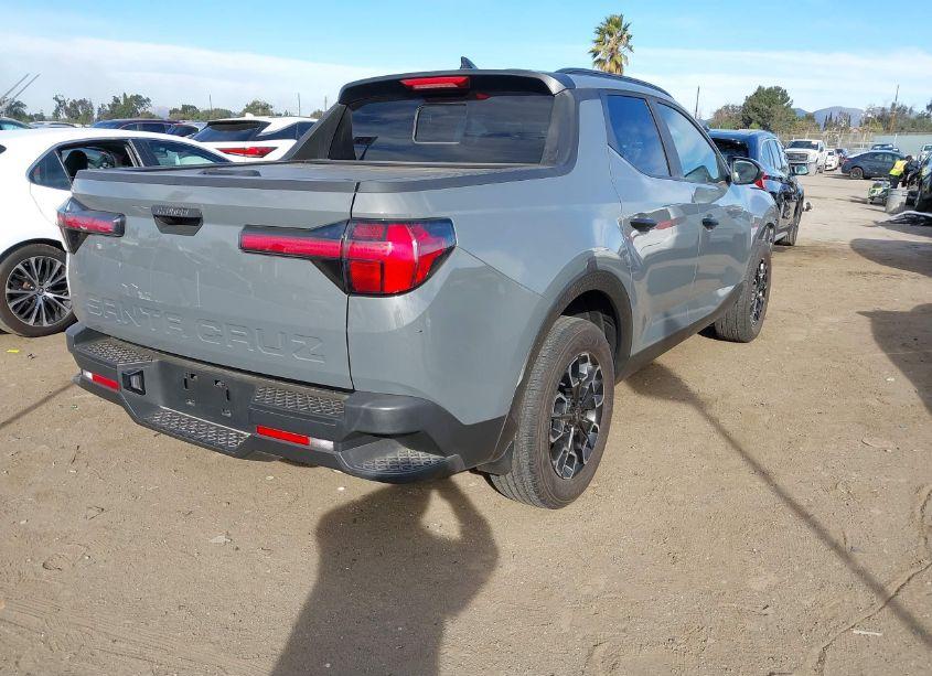 Photo 4 of 2023 Hyundai Santa CRUZ SEL (VIN 5NTJC4AE5PH071917)