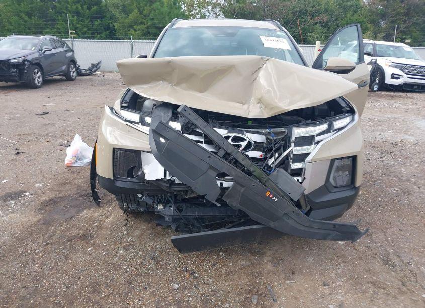 Photo 6 of 2024 Hyundai Santa CRUZ SEL (VIN 5NTJCDAE1RH089852)