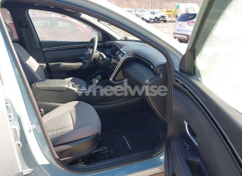 Photo 5 of 2024 Hyundai Santa CRUZ SEL (VIN 5NTJCDAE4RH088131)